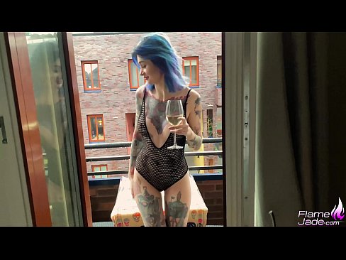❤️ Ogromna dziewczyna ssąca i pieprzy się namiętnie pod gołym niebem ❤ Porno at pl.assistentai.ru ️❤